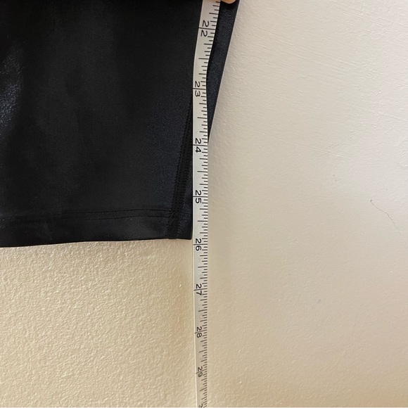 NWOT Carbon38 high rise full length legging in Takara shine. - Picture 11 of 11